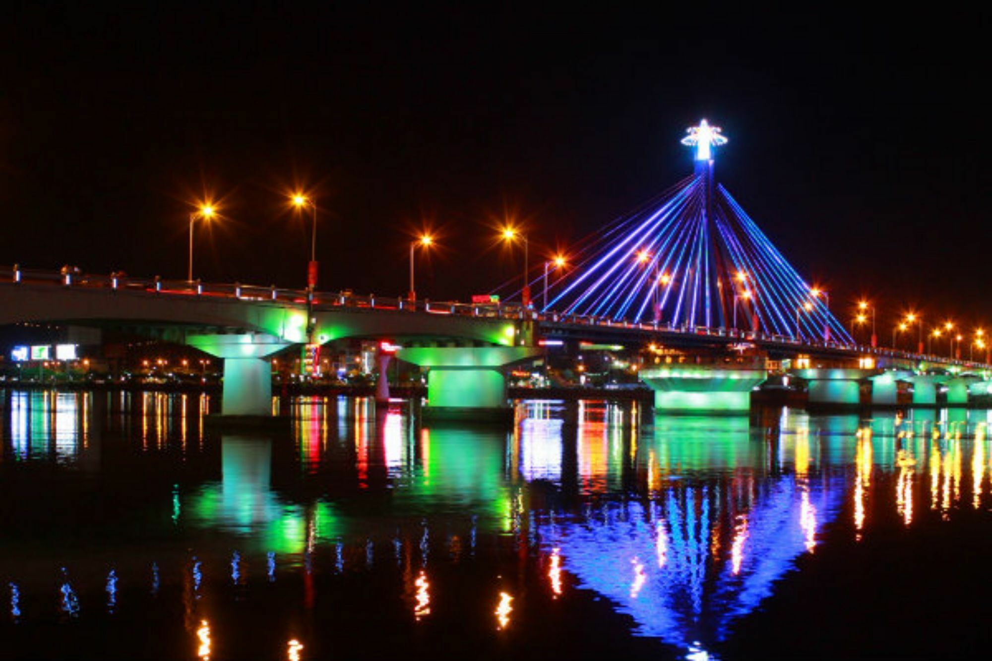 Legacy Riverside Da Nang Hotell Exteriör bild